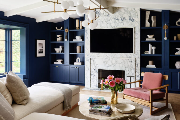 Home Color Trends – Elevate Your Space With Stylish Rugs in 2024