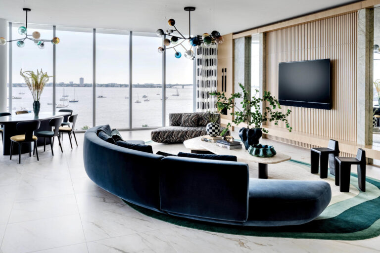 American Design Project: A Modern Residence in Sarasota Bay