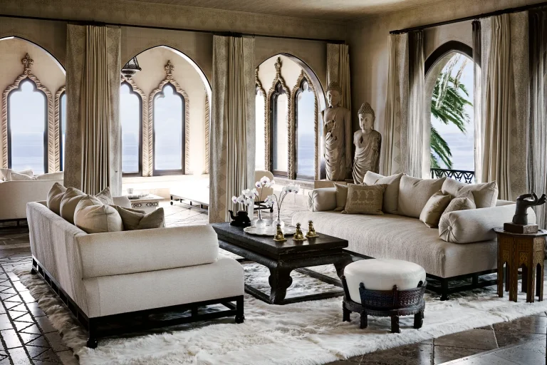 A Luxury Oasis: Take a Look at Cher´s Eclectic Home in Malibu