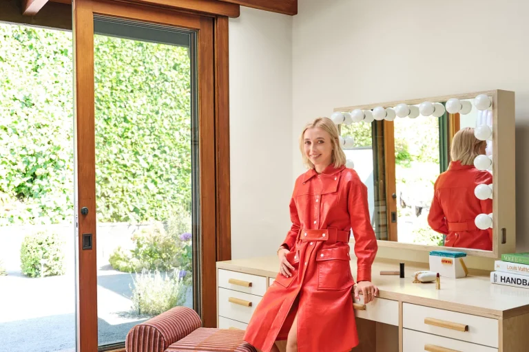 Emma Chamberlain ‘s House: A Masterpiece of Minimalism and Comfort