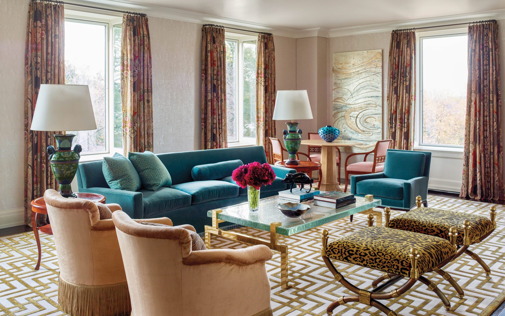 Mid Century Modern Rugs: Ecletic Interior With A Geometric Rug